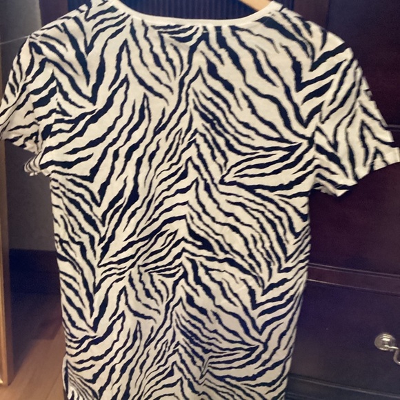 Zara NWT Zebra Print 100% cotton t-shirt - Picture 4 of 9